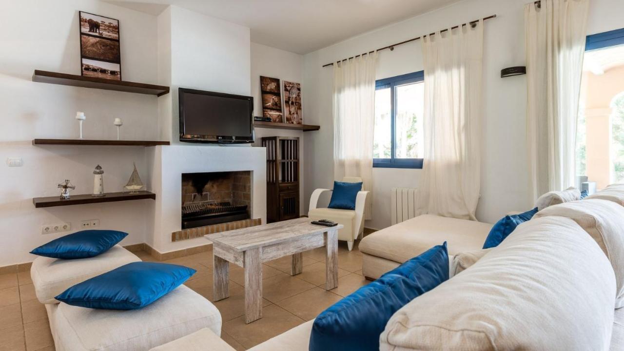 Villa Etruria Close To Playa D'En Bossa Sant Josep de sa Talaia Exterior photo